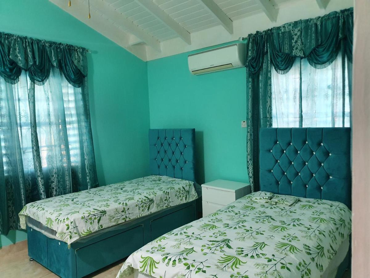 B&B Sunshine Фалмът Екстериор снимка